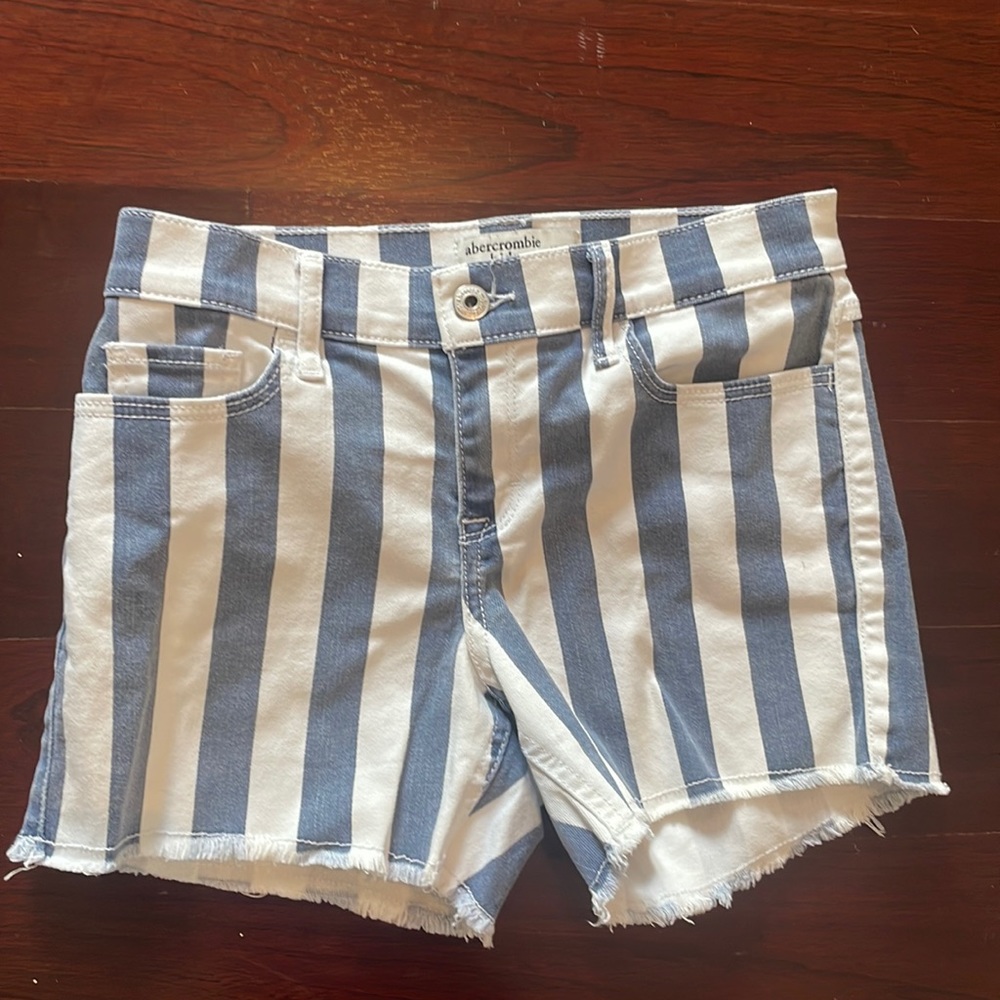 A&F White and blue girls denim shorts